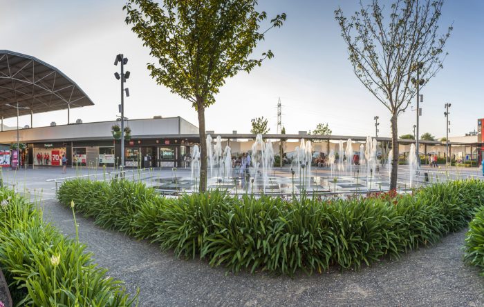 barricada novedad llenar Parque Comercial Megapark Barakaldo | Lar España